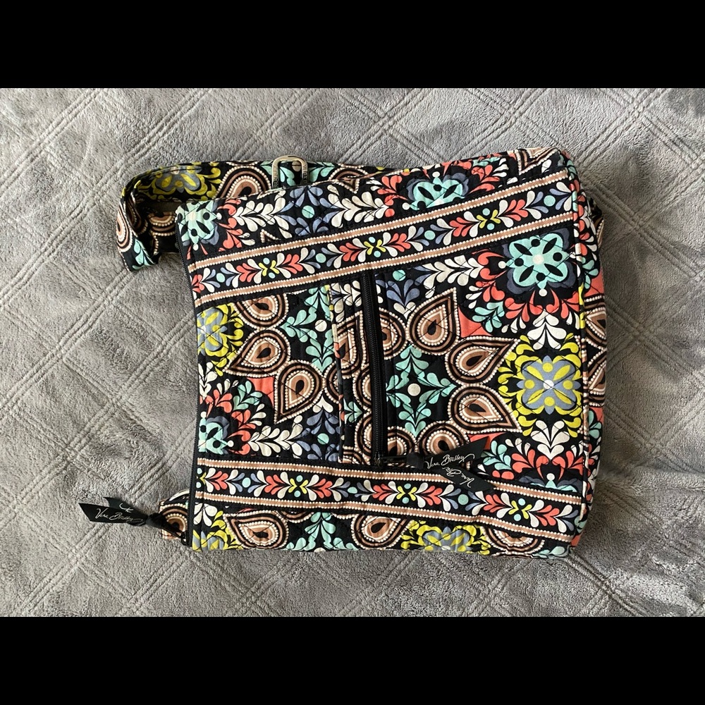 CUTE VERA BRADLEY PURSE
